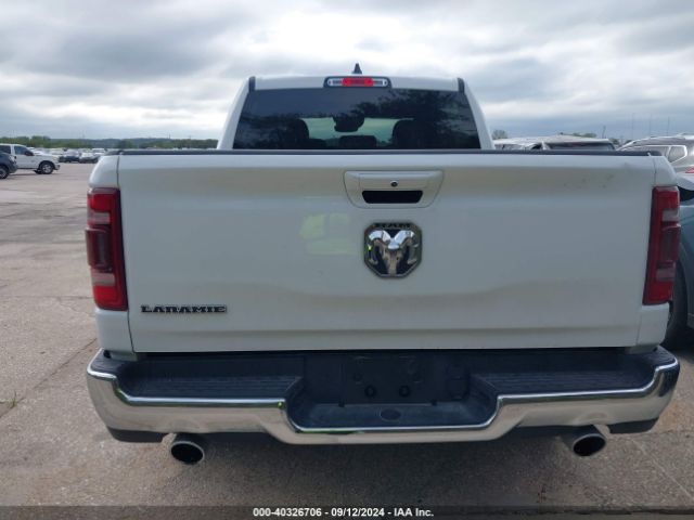 1C6RREJT3RN218640 RAM 1500 Laramie  4x2 5'7 Box