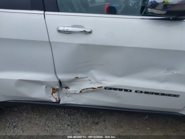 1C4RJEBG5JC246652 Jeep Grand Cherokee Limited 4x2