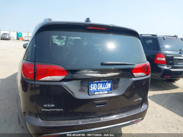 2C4RC1GG3HR525739 Chrysler Pacifica Limited