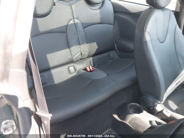 2008 MINI COOPER WMWMF33518TU66150 Photo 7