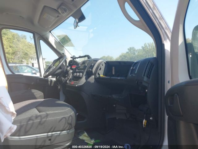 3C6TRVAGXHE543927 RAM Promaster 1500 Low Roof 136 Wb