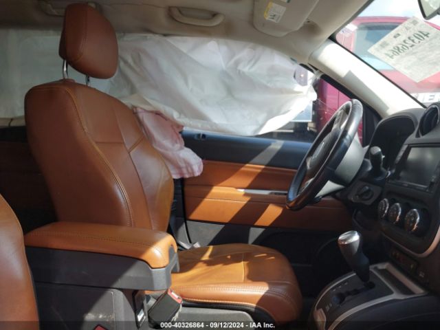 1C4NJDCB9ED538705 Jeep Compass Limited