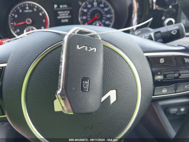 5XXG14J21NG146335 KIA K5 LXS