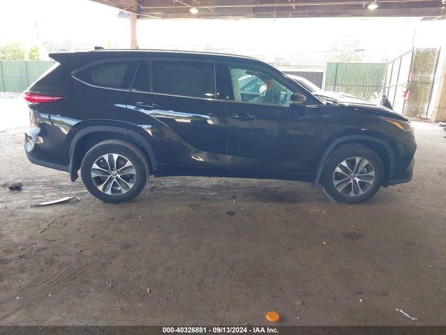 Toyota Highlander Xle 2021 5TDHZRBH8MS091568 Image 13