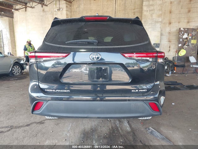 Toyota Highlander Xle 2021 5TDHZRBH8MS091568 Image 16