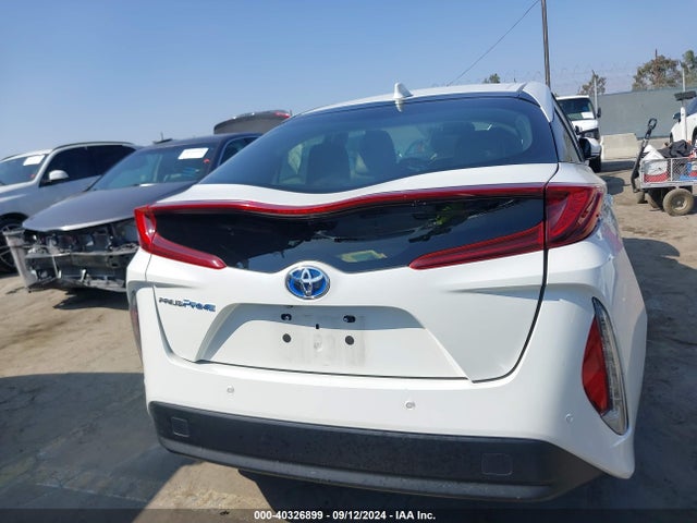 Toyota Prius Prime Advanced 2019 JTDKARFP1K3118008 Image 16