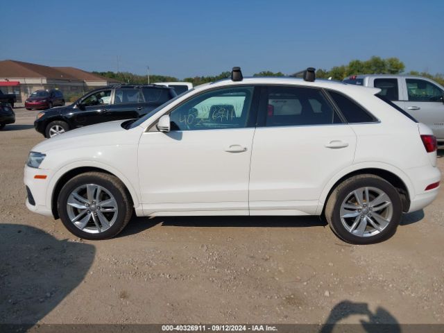 WA1JCCFS2HR005773 Audi Q3 2.0t Premium