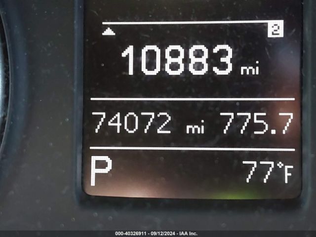 WA1JCCFS2HR005773 Audi Q3 2.0t Premium