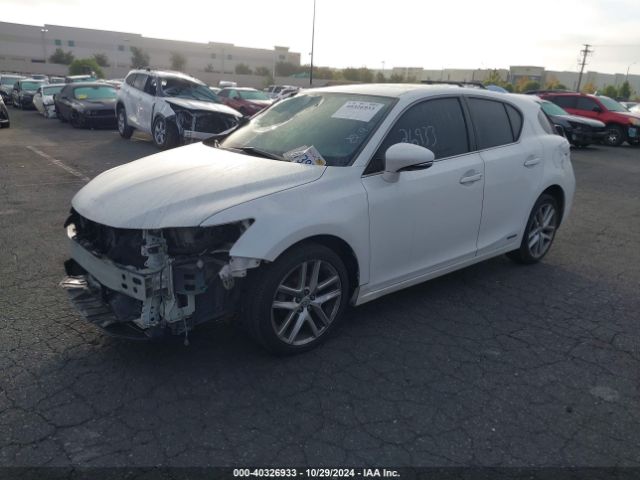 JTHKD5BH6F2235298 Lexus CT 200H