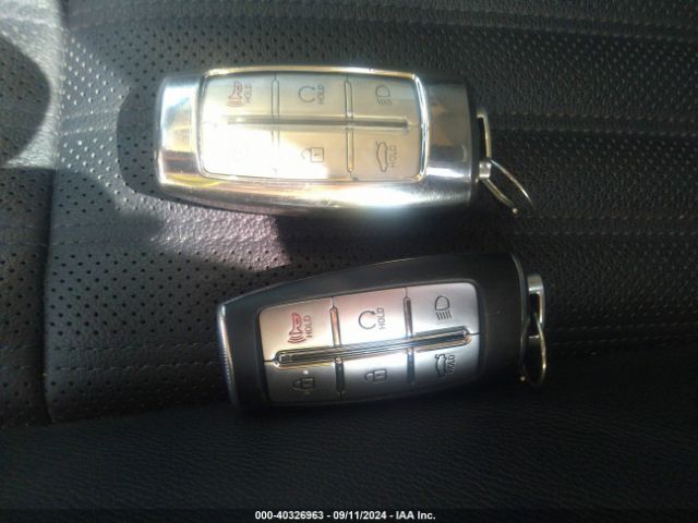 KMTG34TA6NU101904 Genesis G70 2.0t Awd