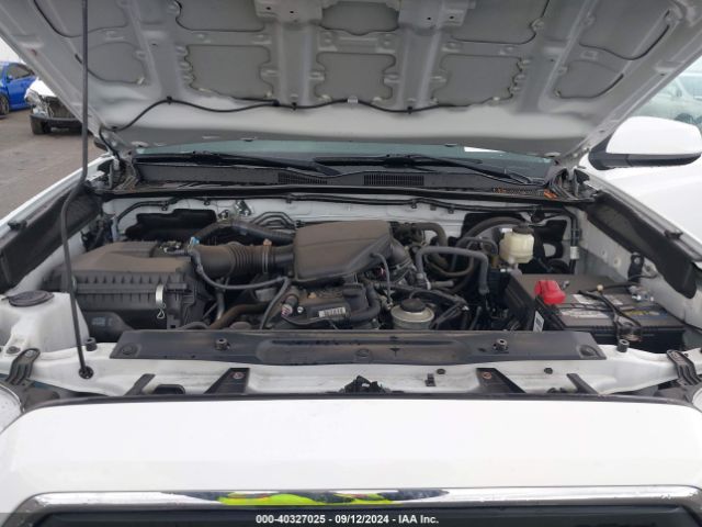 5TFAX5GN2HX081665 Toyota Tacoma Sr5