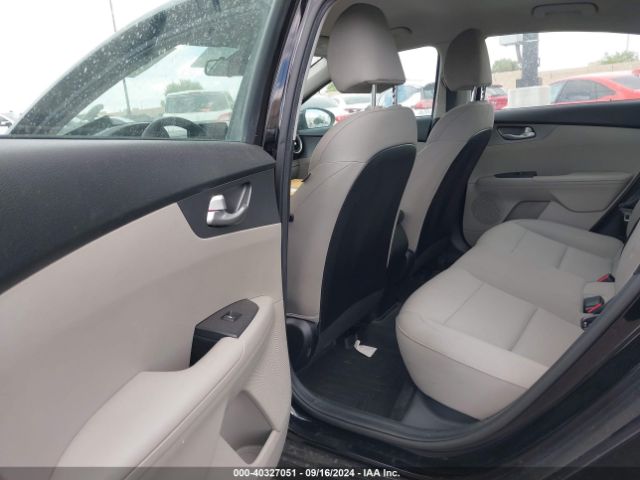 3KPF24AD5KE029257 KIA Forte Lxs