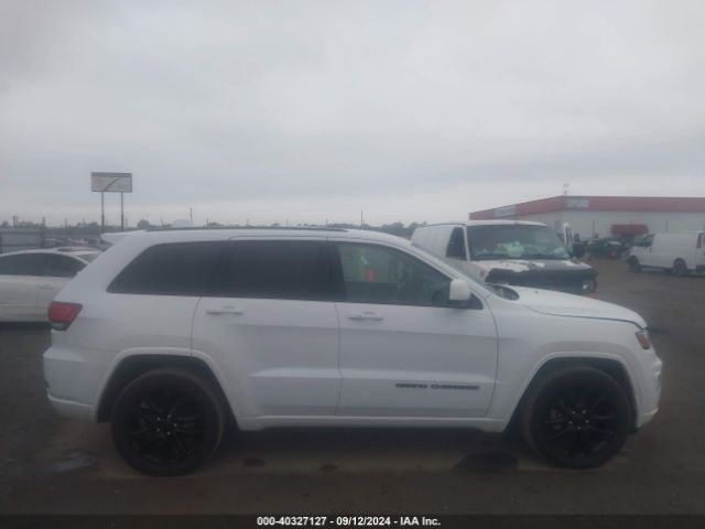 1C4RJEAG0MC539770 Jeep Grand Cherokee Laredo X 4x2