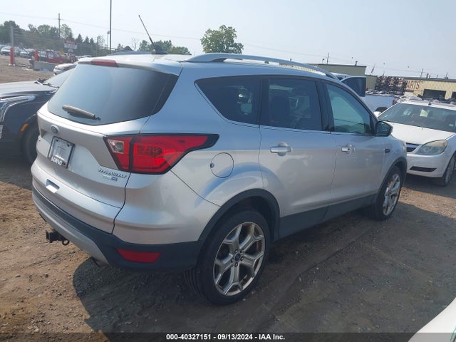 Ford Escape Titanium 2019 1FMCU9J93KUA26473 Image 4