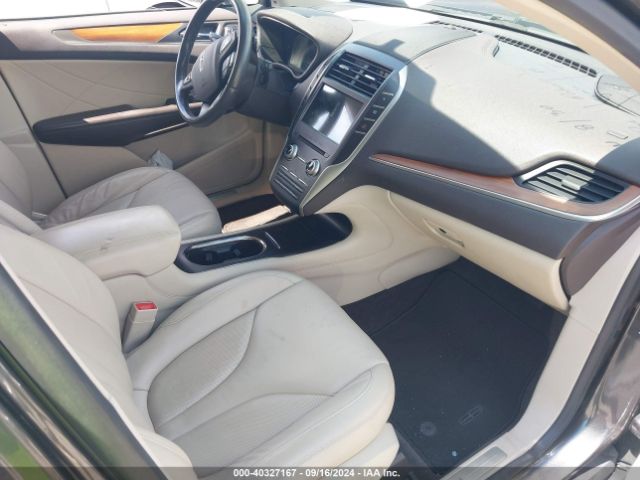 5LMCJ2C97HUL32675 Lincoln MKC SELECT