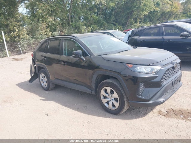 Toyota RAV4 LE 2019 2T3G1RFV7KC055659 Image 1