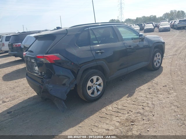 Toyota RAV4 LE 2019 2T3G1RFV7KC055659 Image 4