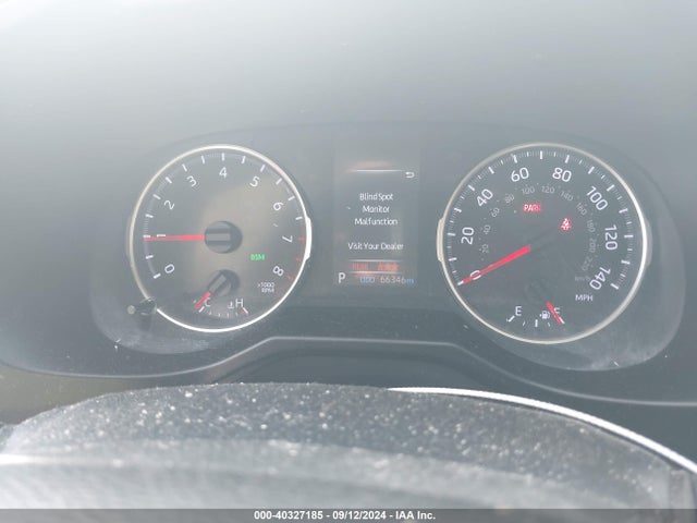 Toyota RAV4 LE 2019 2T3G1RFV7KC055659 Image 7