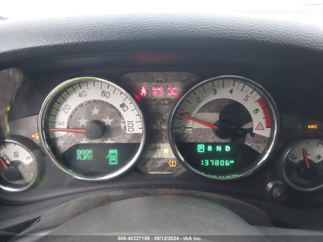1C4BJWDG6FL563500 Jeep Wrangler Unlimited Freedom Edition
