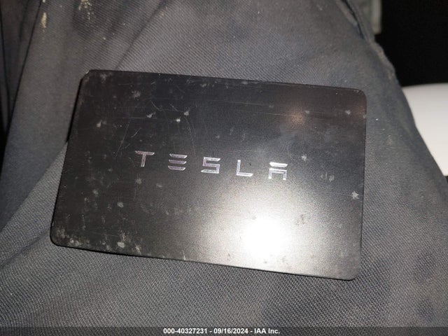 2024 TESLA MODEL Y 7SAYGDED0RA307572 Photo 10