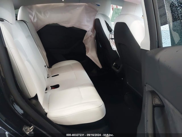 2024 TESLA MODEL Y 7SAYGDED0RA307572 Photo 7
