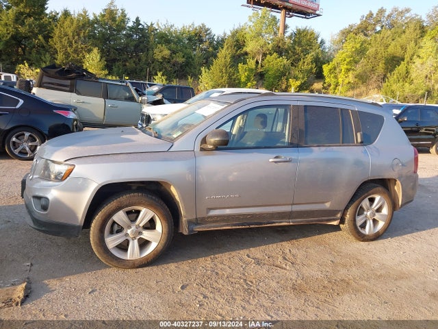 1C4NJCBA2HD123782 Jeep Compass Sport Fwd