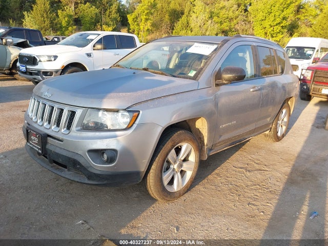 1C4NJCBA2HD123782 Jeep Compass Sport Fwd