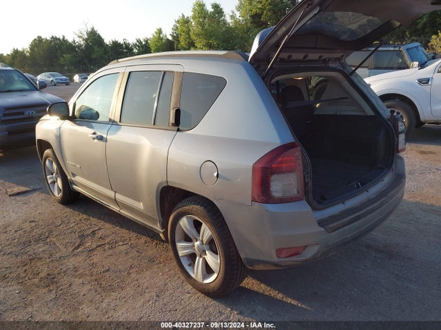 1C4NJCBA2HD123782 Jeep Compass Sport Fwd