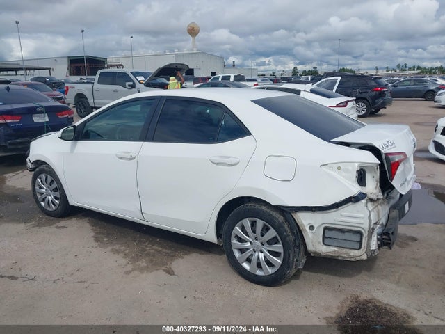 Toyota COROLLA LE 2015 5YFBURHEXFP324170 Image 15