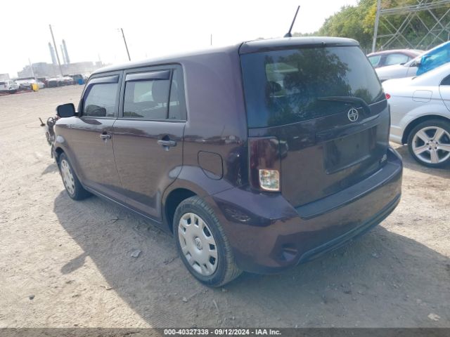 JTLZE4FE2FJ077995 Scion XB