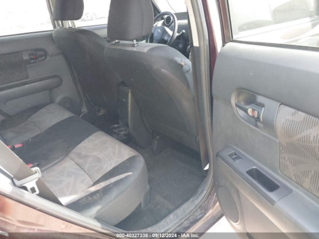 JTLZE4FE2FJ077995 Scion XB