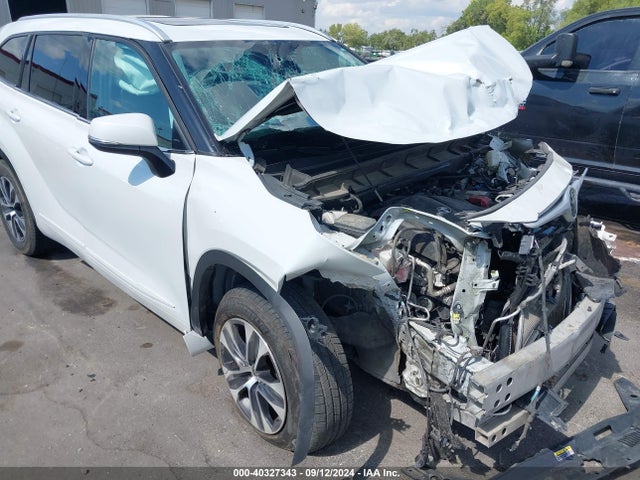 Toyota Highlander Xle 2022 5TDGZRBHXNS169216 Image 6