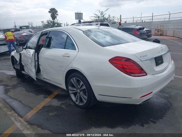 WDDUG8CB0GA241589 Mercedes-Benz S 550