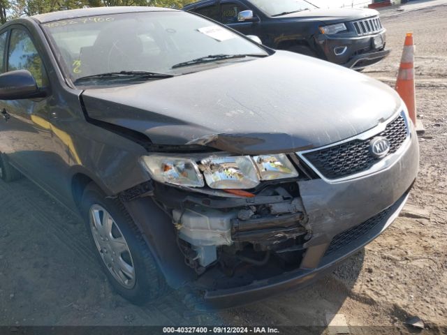 2013 KIA FORTE KNAFU4A22D5722842 Photo 5