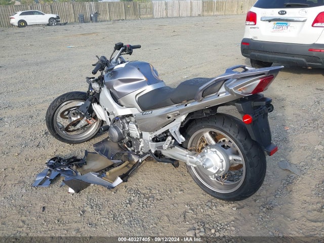 2007 YAMAHA FJR1300 JYARP16EX7A000938 Photo 2