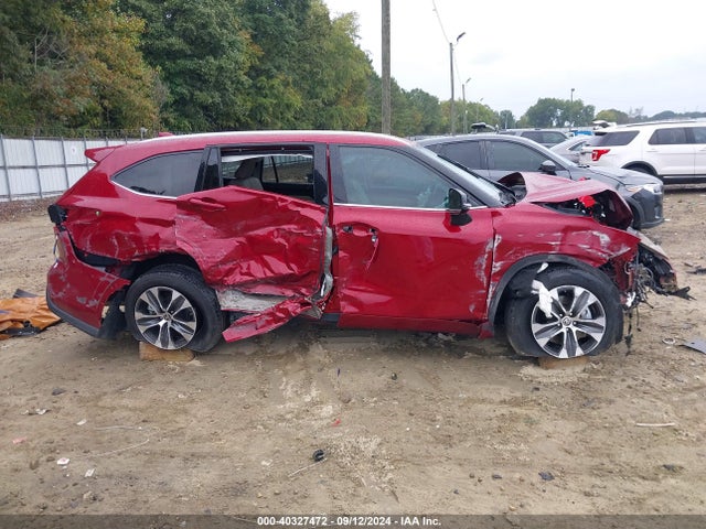 Toyota Highlander Xle 2022 5TDHZRAH0NS104199 Image 12