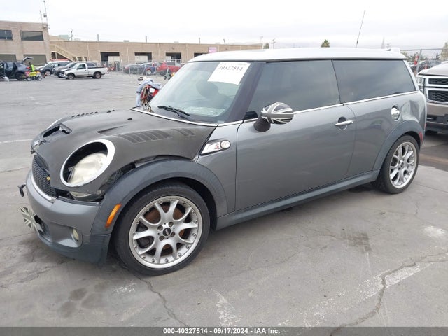 2009 MINI COOPER S CLUBMAN WMWMM33549TP92113 Photo 1