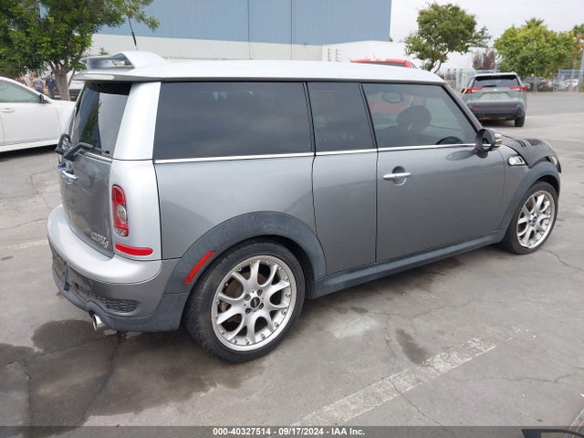 2009 MINI COOPER S CLUBMAN WMWMM33549TP92113 Photo 3