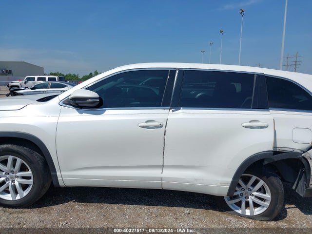 Toyota Highlander Le 2015 5TDZARFH5FS013404 Image 14