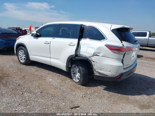Toyota Highlander Le 2015 5TDZARFH5FS013404 Image 3