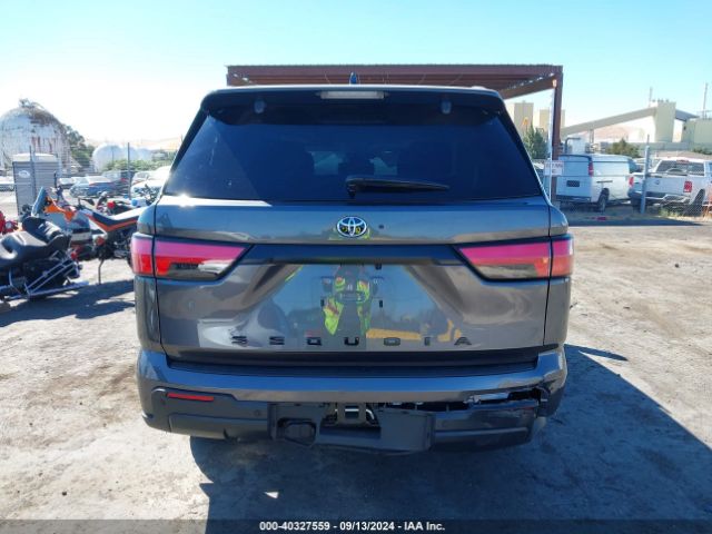 7SVAAABA4PX012706 Toyota Sequoia Sr5