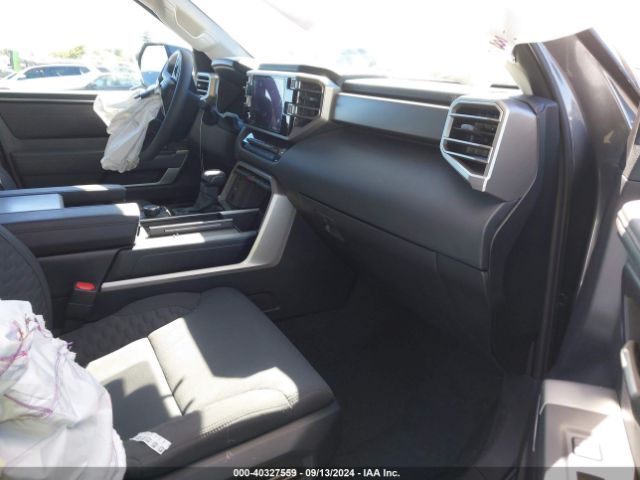 7SVAAABA4PX012706 Toyota Sequoia Sr5