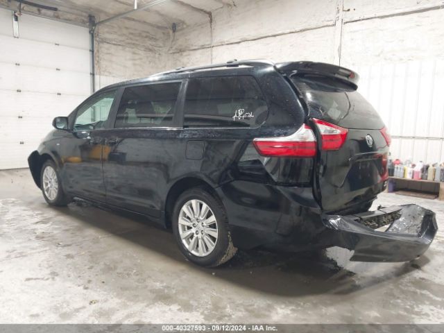 5TDJZ3DC3HS170863 Toyota Sienna Le 7 Passenger