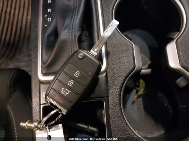 KNDPMCAC2H7079249 KIA Sportage Lx