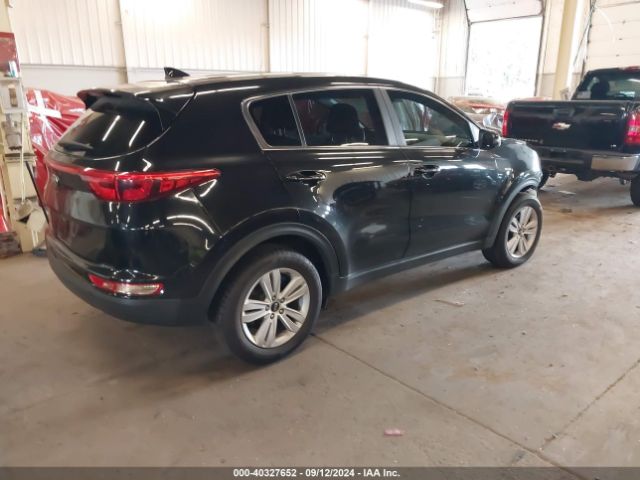 KNDPMCAC2H7079249 KIA Sportage Lx