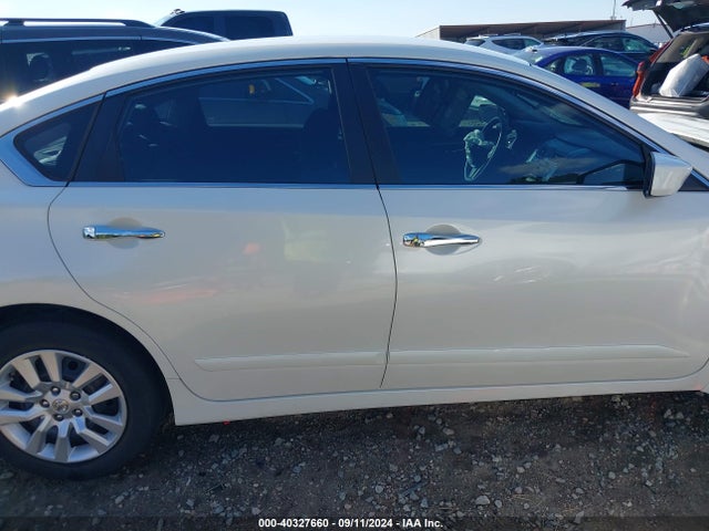 Nissan Altima 2.5 S 2015 1N4AL3AP3FC579717 Image 12