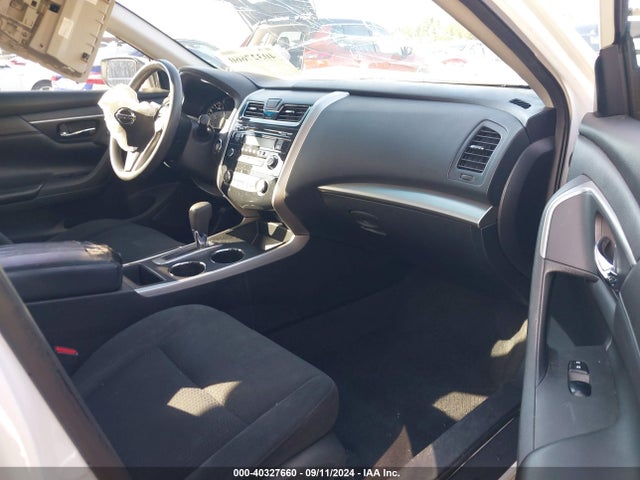 Nissan Altima 2.5 S 2015 1N4AL3AP3FC579717 Image 5