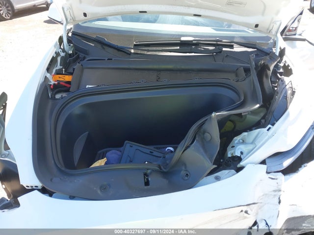 2023 TESLA MODEL Y 7SAYGDEE4PF692269 Photo 9