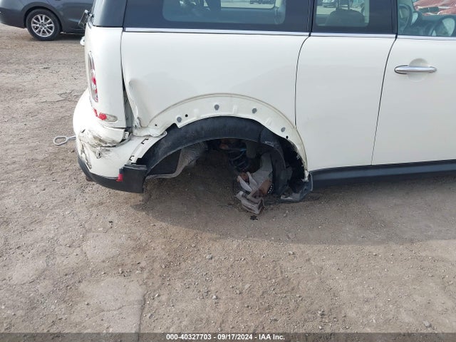 2013 MINI CLUBMAN WMWZG3C58DT576058 Photo 5