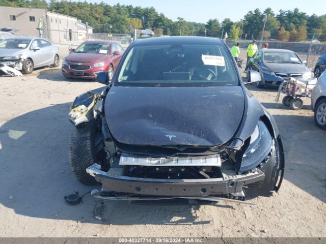 7SAYGAEE5RF077814 Tesla Model Y Long Range Dual Motor All-wheel Drive